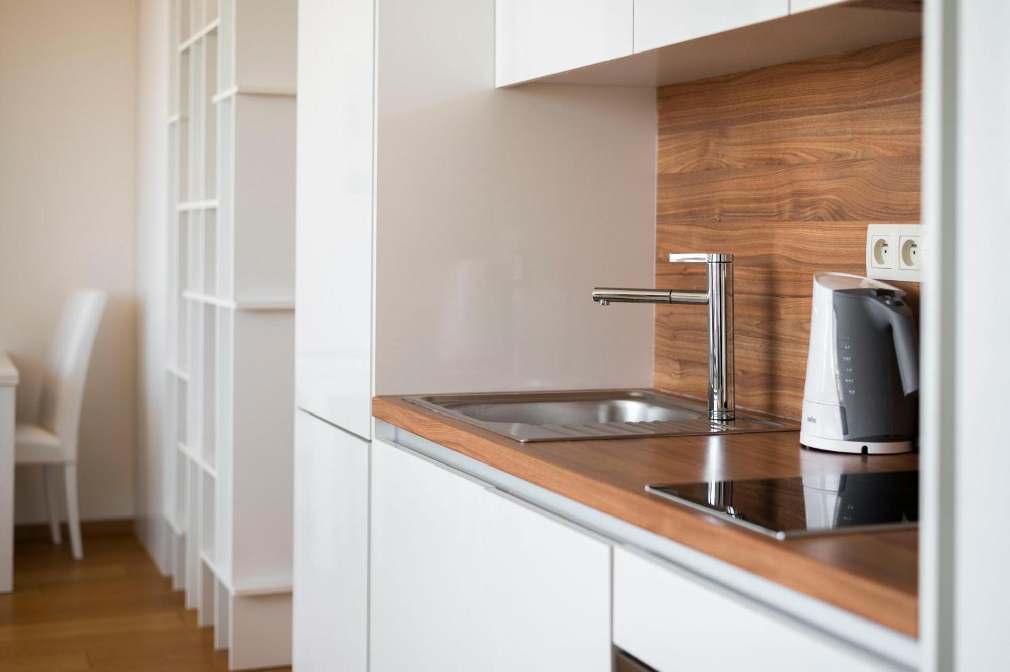 Luxury 1Bdrm On The 28Th Floor Lägenhet Bratislava Exteriör bild